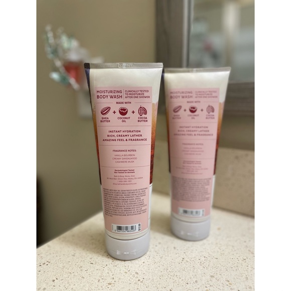 Bath & Body Works - Picture 2 of 2